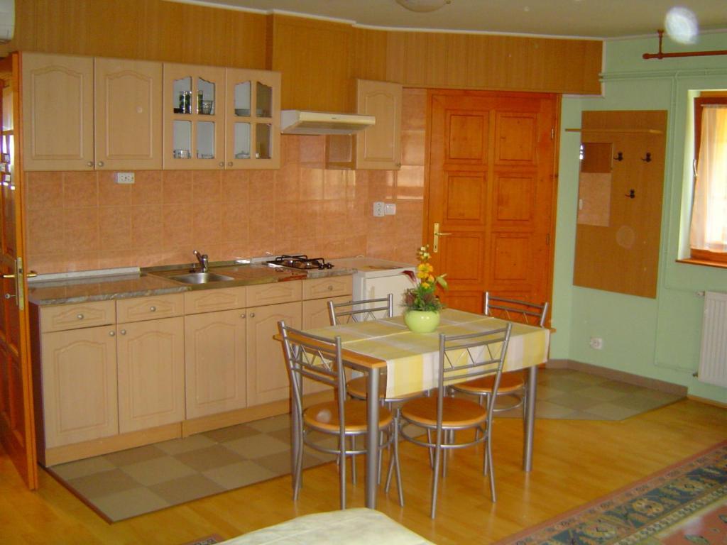 Lunczer Vendégház Mosonmagyaróvár Habitación foto